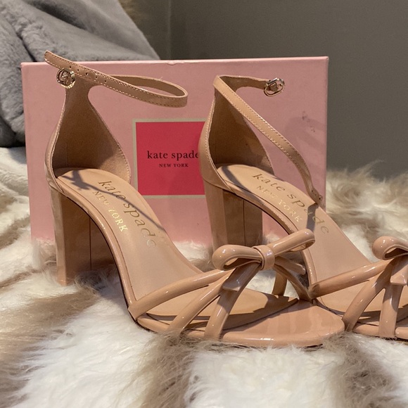 🆕Kate spade sandals ❤️❤️ - Picture 3 of 9